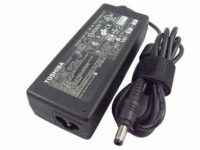 PC lader Toshiba original 19V 2,5x5,5mm